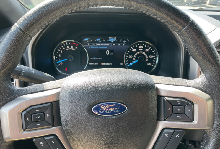 Ford F150 5.0 V8 Flexfuel SuperCrew Platinium *Avec TVA - Sans TVS*