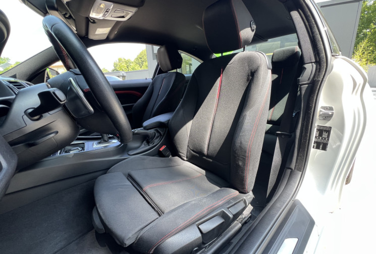 BMW Série 4 Coupé 420dA 190 Sport / Véhicule Français / 2ème Main / Caméra 