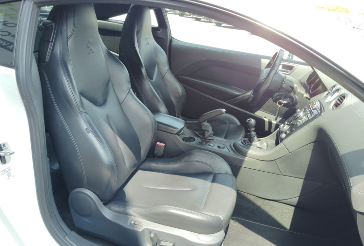 Peugeot RCZ 1.6 THP 16v 200ch