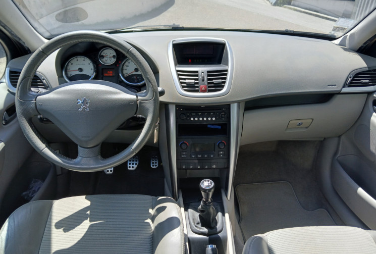 Peugeot 207 1.6 THP 16V 150 Premium