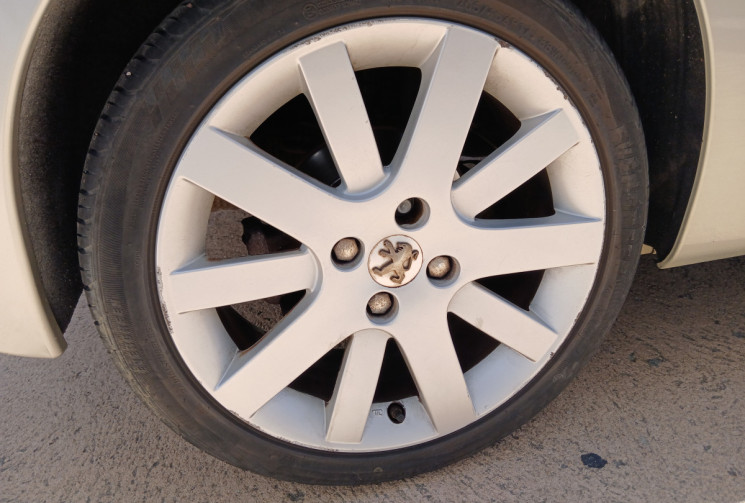 Peugeot 207 1.6 THP 16V 150 Premium