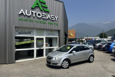 Opel Corsa 3 portes 1.4i 16V Twinport 90 Boîte auto