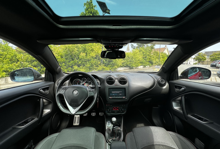 Alfa Romeo MiTo 1.3 JTDM 95ch Imola Toit Ouvrant / Pack Carbone
