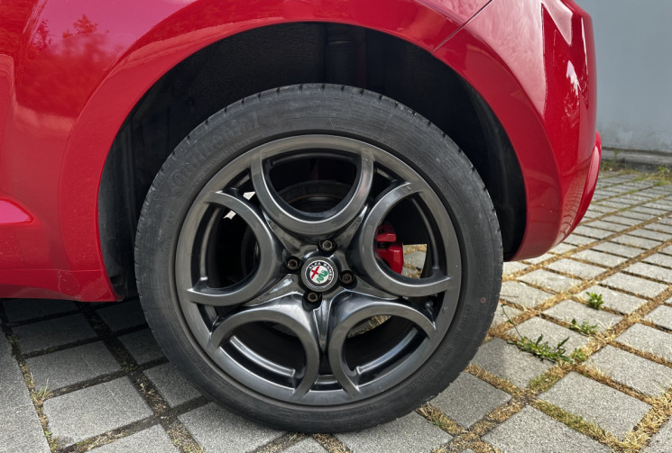 Alfa Romeo MiTo 1.3 JTDM 95ch Imola Toit Ouvrant / Pack Carbone