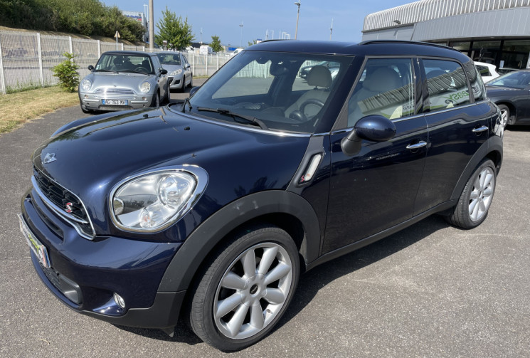 Mini Countryman 2.0 COOPER  SEPTRONIC 143 CV BVA RED HOT CHILI  52000 KMS