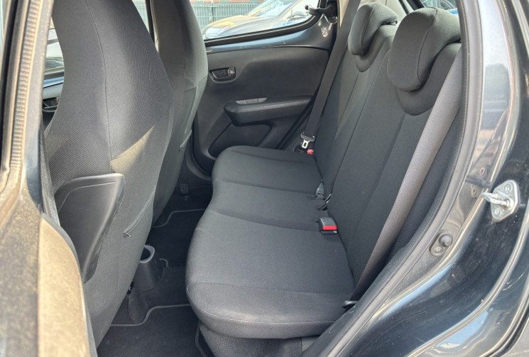 Peugeot 108 1.2l 82 ch STYLE 5p 