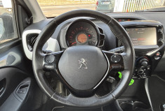 Peugeot 108 1.2l 82 ch STYLE 5p 