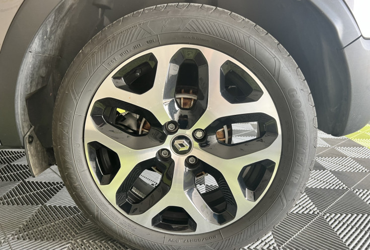 Renault Captur 1.2 TCE 120 CH INTENS PREMIÈRE MAIN