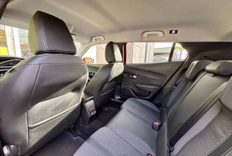 Peugeot 2008 II 1.5 BlueHDi 16V EAT8 S&S 130 cv Allure Pack EAT8 /Première main / Boîte automatique