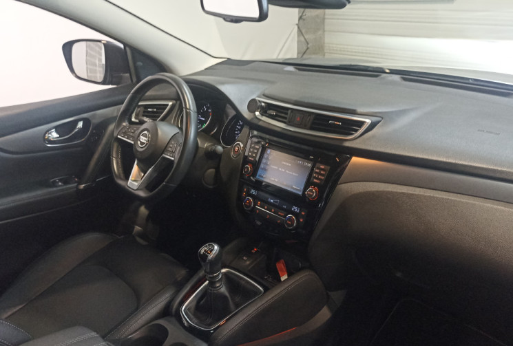Nissan Qashqai 1.6 dCi 130 ch – Finition N-Connecta – Toit panoramique – GPS intégré