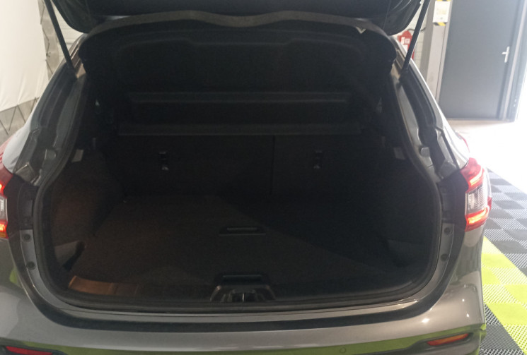 Nissan Qashqai 1.6 dCi 130 ch – Finition N-Connecta – Toit panoramique – GPS intégré