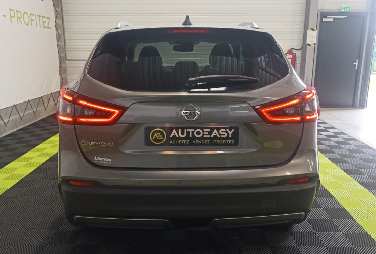 Nissan Qashqai 1.6 dCi 130 ch – Finition N-Connecta – Toit panoramique – GPS intégré