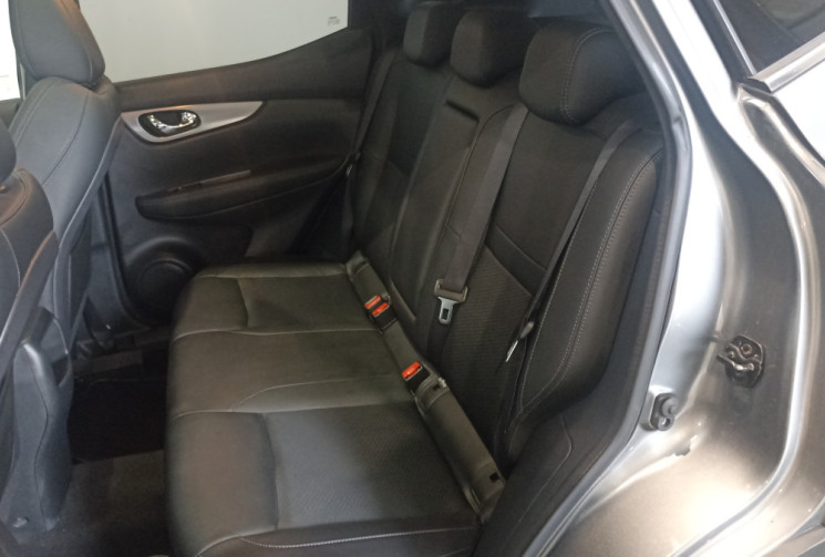 Nissan Qashqai 1.6 dCi 130 ch – Finition N-Connecta – Toit panoramique – GPS intégré
