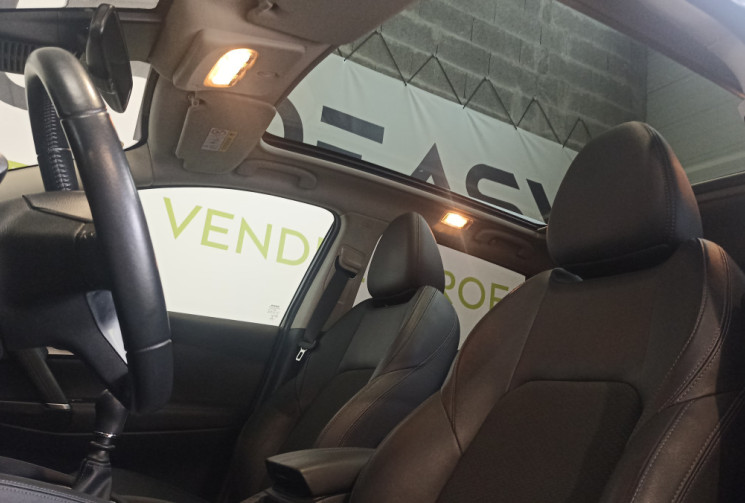 Nissan Qashqai 1.6 dCi 130 ch – Finition N-Connecta – Toit panoramique – GPS intégré