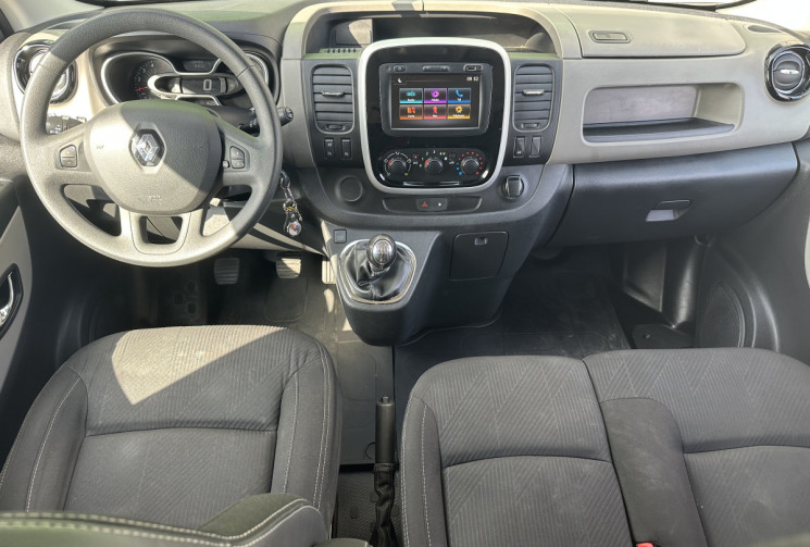 Renault Trafic L2H1 1.6 dCi 125cv Grand confort - Aménagé - Attelage