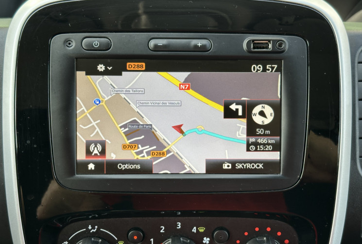 Renault Trafic L2H1 1.6 dCi 125cv Grand confort - Aménagé - Attelage