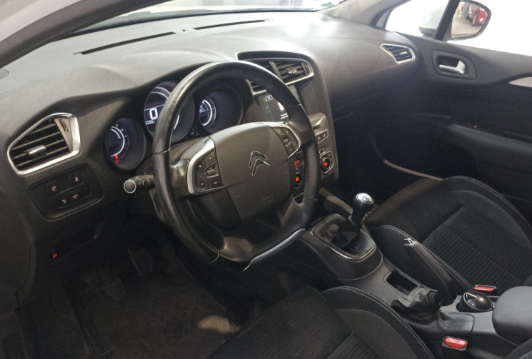 Citroën C4 1.6 HDi 100 ch – Finition Millenium – Kit distribution OK