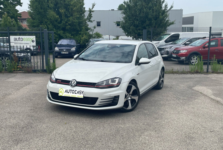 Volkswagen Golf VII GTI / 2.0 TSI / 230 CH / DSG6