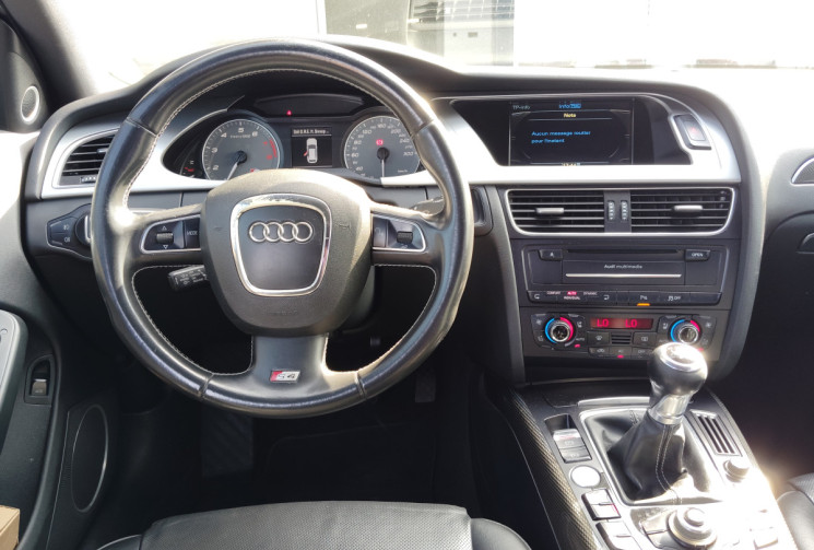 Audi S4 AVANT 3.0 V6 TFSI 333ch quattro BVM
