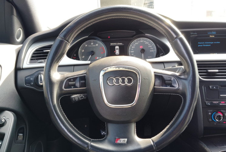Audi S4 AVANT 3.0 V6 TFSI 333ch quattro BVM