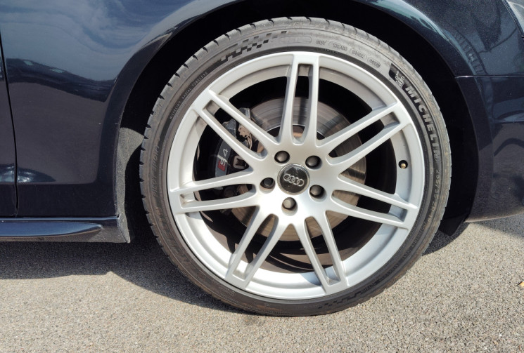 Audi S4 AVANT 3.0 V6 TFSI 333ch quattro BVM