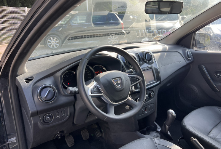 Dacia LOGAN 0.9 TCe 90 Lauréate / 1ère Main / Caméra / Cuir / GPS / Moteur à Chaine / Suivi Complet