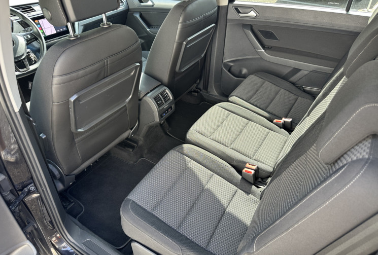 Volkswagen Touran 2.0 TDI 150 ch FAP Lounge Business DSG7 5 places / Première main / Entretien VW