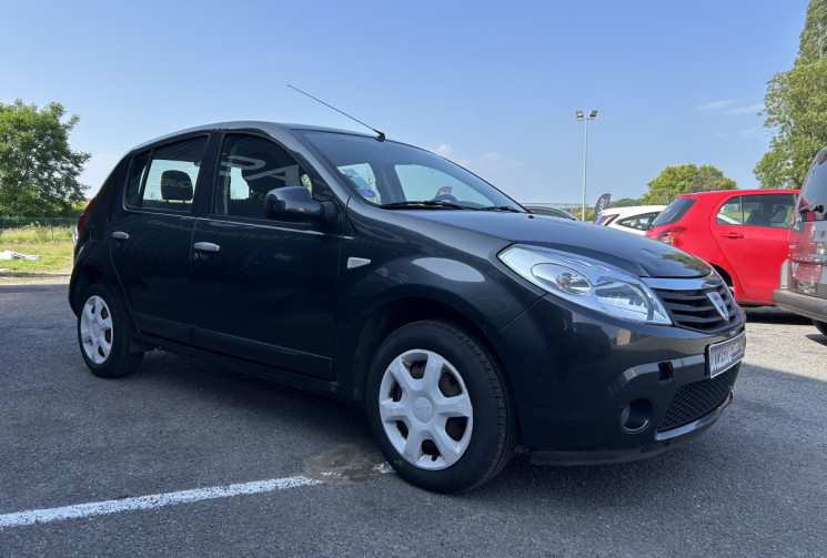 Dacia Sandero 1.4 MPI GPL 75 CH CT OK RÉVISÉ ET GTIE