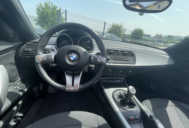 BMW Z4 Phase 2 2.5 i / 177 CH / ROADTSER