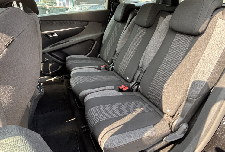 Peugeot 5008 II 1.5 BLUEHDI 130 Ch S&S Allure