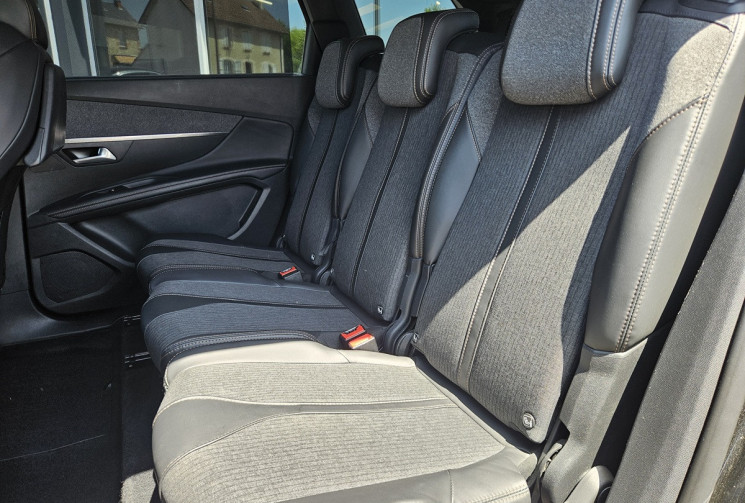 Peugeot 5008 II 1.6 HDI 120 GT LINE 7 PLACES