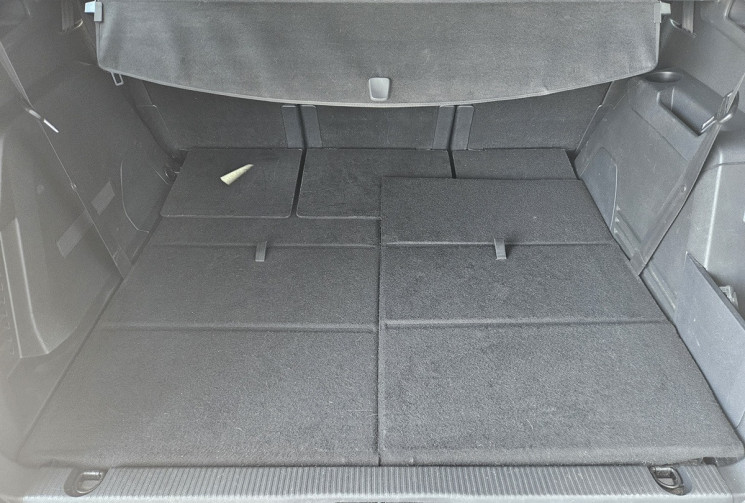 Peugeot 5008 II 1.6 HDI 120 GT LINE 7 PLACES