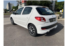 Peugeot 206+ 1.4 i 75 cv
