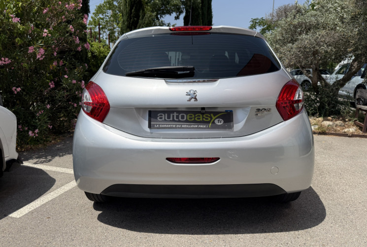 Peugeot 208 1.6 e-HDi FAP S&S 92 cv 