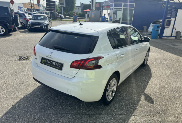 Peugeot 308 1.5 HDI BLUEHDI 100 CH S&S STYLE - suivi constructeur