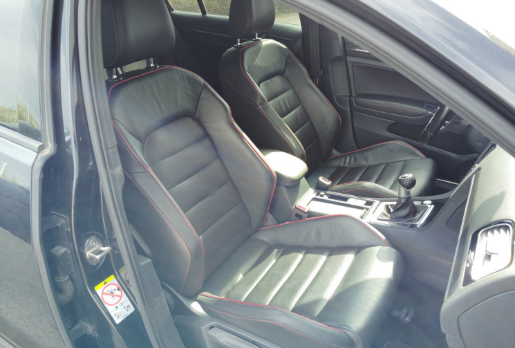 Volkswagen Golf VOLKSWAGEN Golf 2.0 TSI 245ch GTI Performance 5p