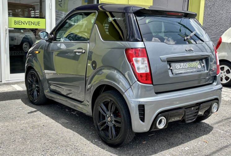 Ligier js50 SANS PERMIS DE CONDUIRE // Diesel 0.5 8 cv