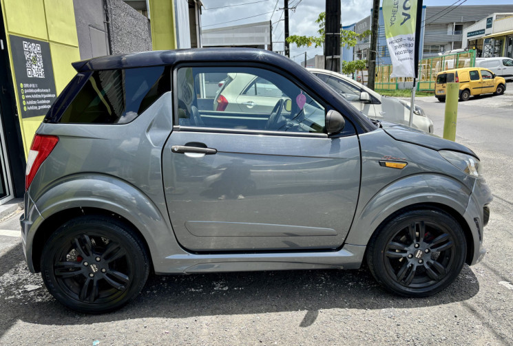 Ligier js50 SANS PERMIS DE CONDUIRE // Diesel 0.5 8 cv