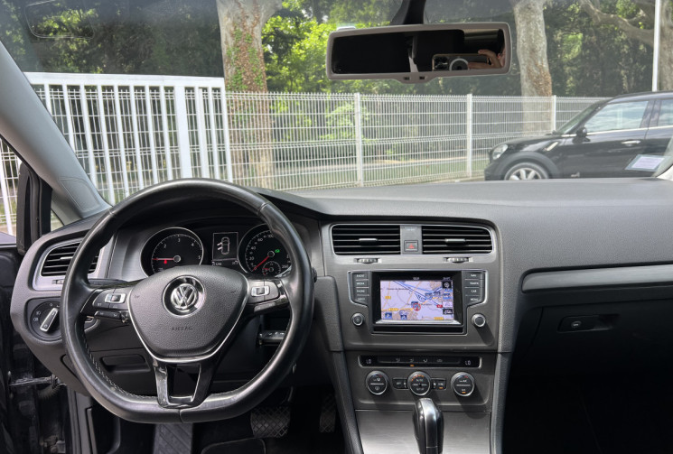 Volkswagen Golf VII 7 1.6 TDI 105 Confortline DSG7 / Distribution OK / GPS / ACC / Radars AV AR