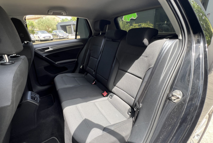 Volkswagen Golf VII 7 1.6 TDI 105 Confortline DSG7 / Distribution OK / GPS / ACC / Radars AV AR