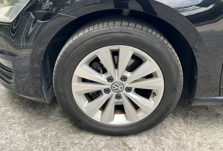 Volkswagen Golf VII 7 1.6 TDI 105 Confortline DSG7 / Distribution OK / GPS / ACC / Radars AV AR