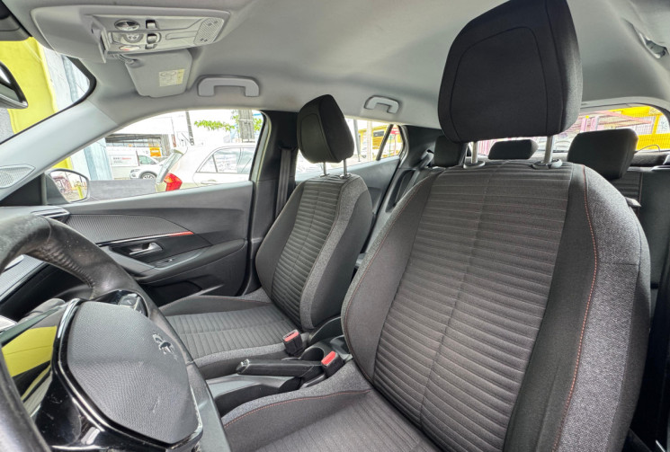 Peugeot 2008 1.5 BlueHDi 110 cv S&S Allure Pack // Première main // 100% entretien concessionnaire