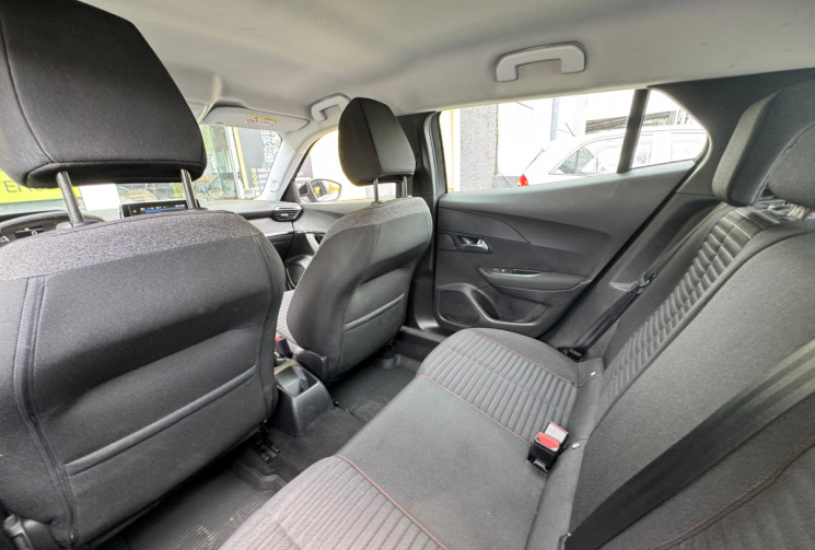 Peugeot 2008 1.5 BlueHDi 110 cv S&S Allure Pack // Première main // 100% entretien concessionnaire