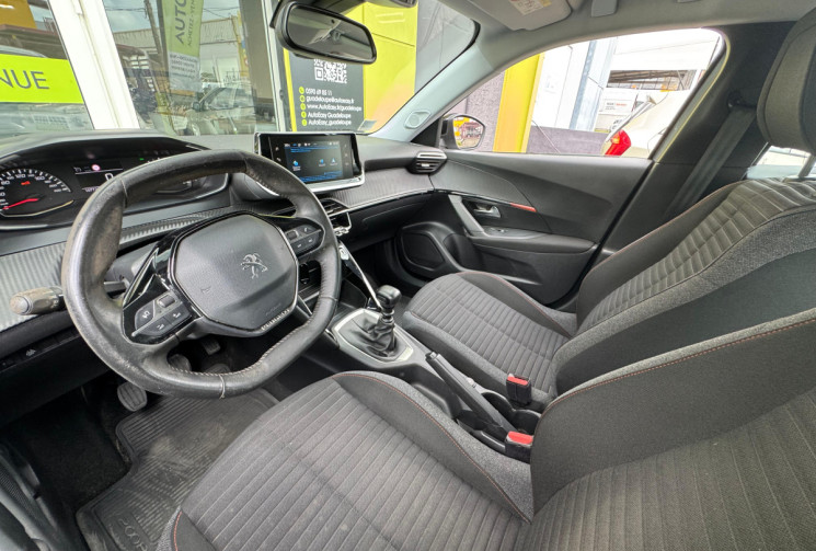 Peugeot 2008 1.5 BlueHDi 110 cv S&S Allure Pack // Première main // 100% entretien concessionnaire