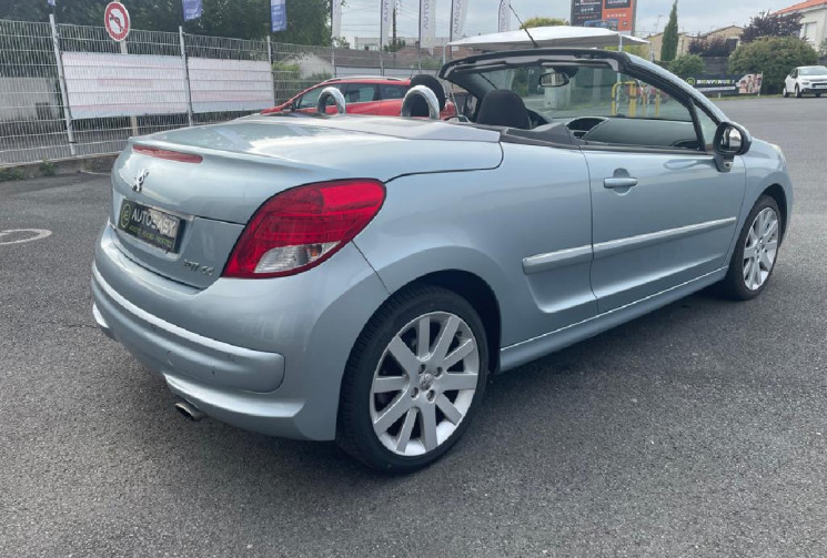 Peugeot 207 CC PEUGEOT 207 CC 1.6VTI 120CH SPORT PACK .