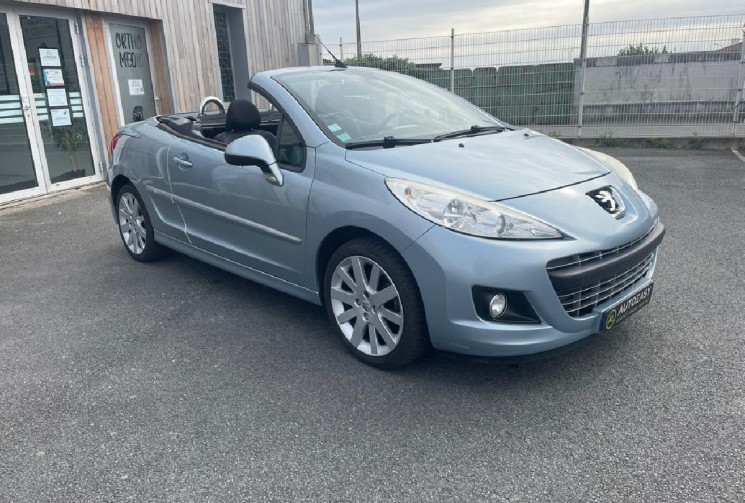 Peugeot 207 CC PEUGEOT 207 CC 1.6VTI 120CH SPORT PACK .