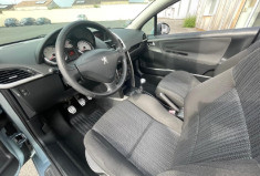 Peugeot 207 CC PEUGEOT 207 CC 1.6VTI 120CH SPORT PACK .