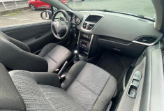 Peugeot 207 CC PEUGEOT 207 CC 1.6VTI 120CH SPORT PACK .