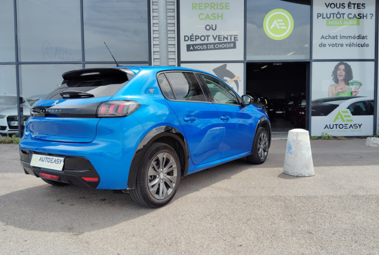 Peugeot 208 e-208 136ch Roadtrip