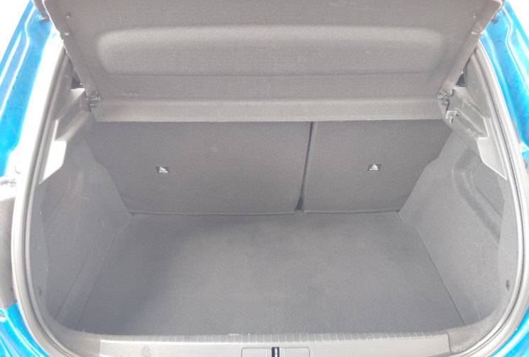 Peugeot 208 e-208 136ch Roadtrip